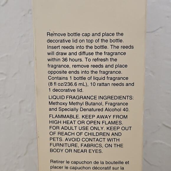 Pier 1 Imports AQUA Reed Diffuser Oil 8 Oz Discontinued new - Picture 4 of 4